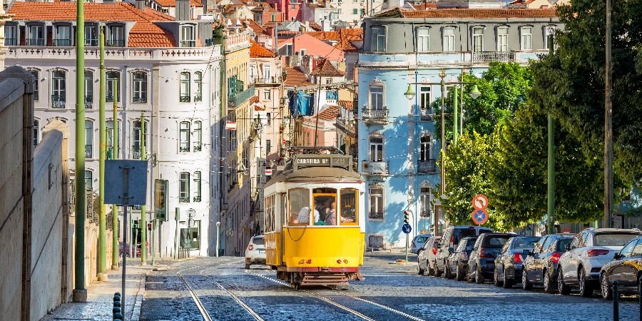 Il famoso tram 28 di Lisbona 